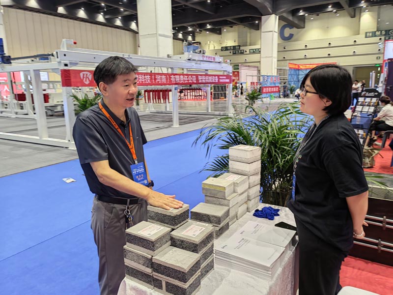 2023年鄭州筑博會(huì)x現(xiàn)場-30